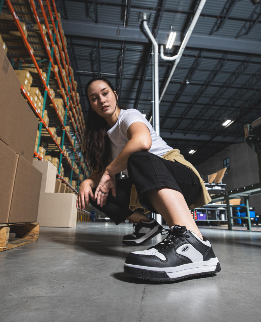 Women's Overton Work Shoe (Carbon Toe) Star White/Black | Kenn On Sale