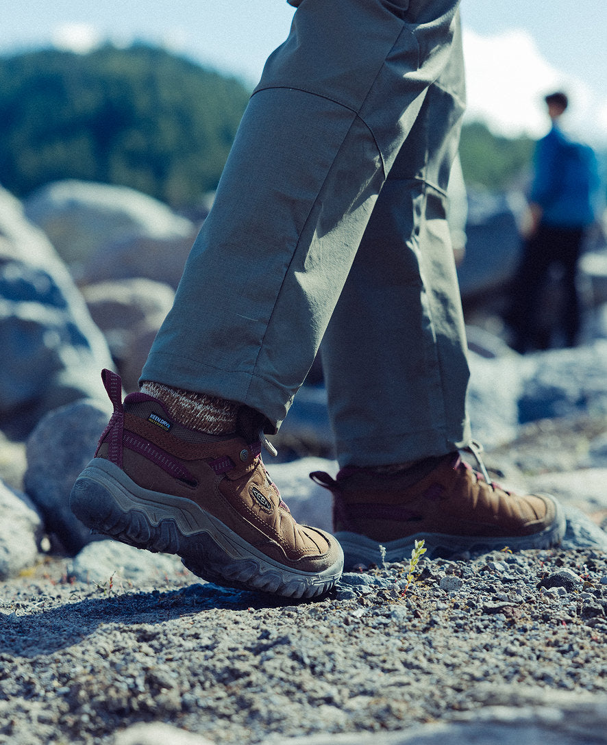 Women's Targhee IV Waterproof Hiking Shoe Bison/Beaujolais | Keen Outlet