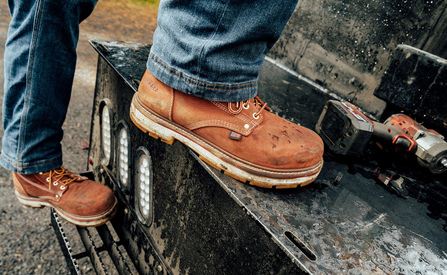 Men's Liberty 6" Waterproof 90° Heel Boot (Soft Toe) Bombay Brown/Gum / Keen For sale