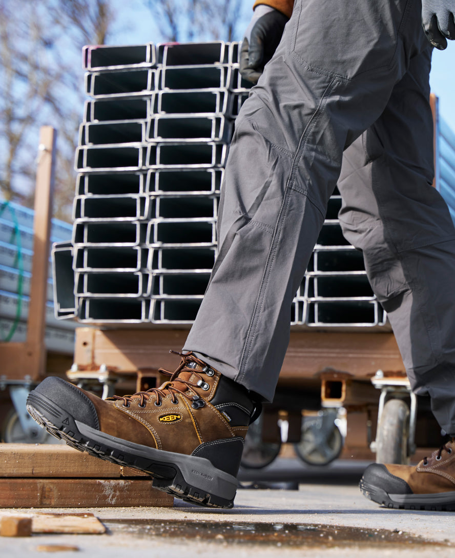Men's Evanston 6" Waterproof Boot (Carbon Toe) Bison/Black / Keen For sale