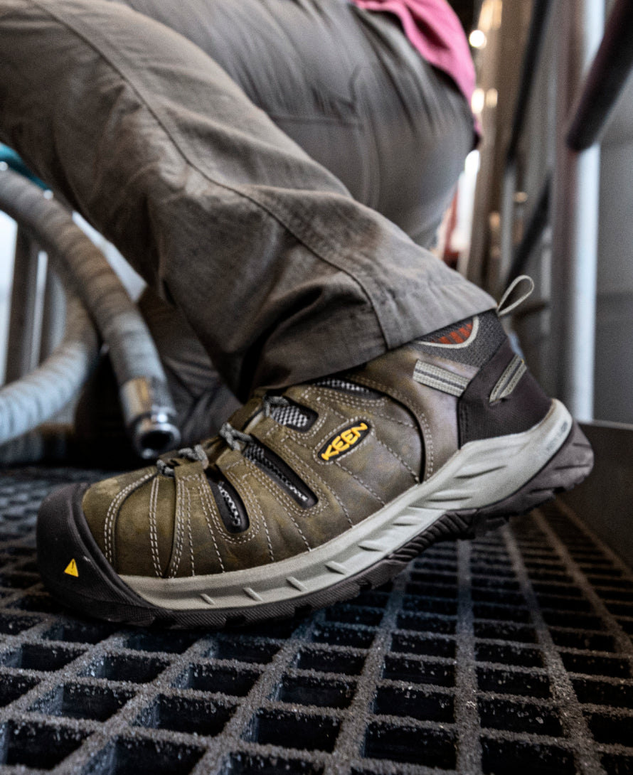 Men's Flint II (Steel Toe) Gargoyle/Paloma | Kenn On Sale