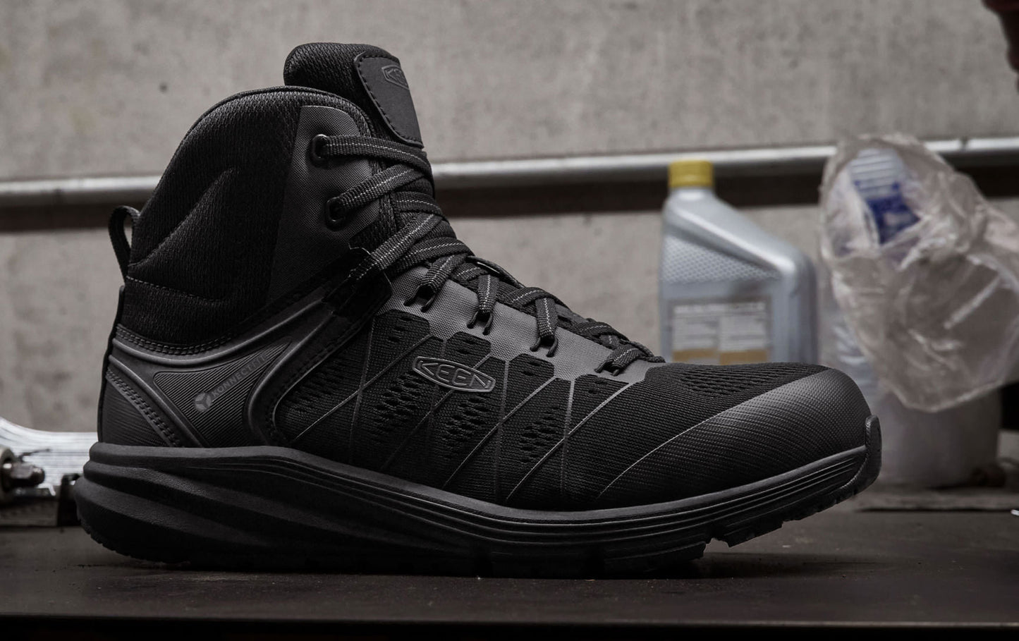 Men's Vista Energy Mid (Carbon Toe) Black/Raven / Keen Online