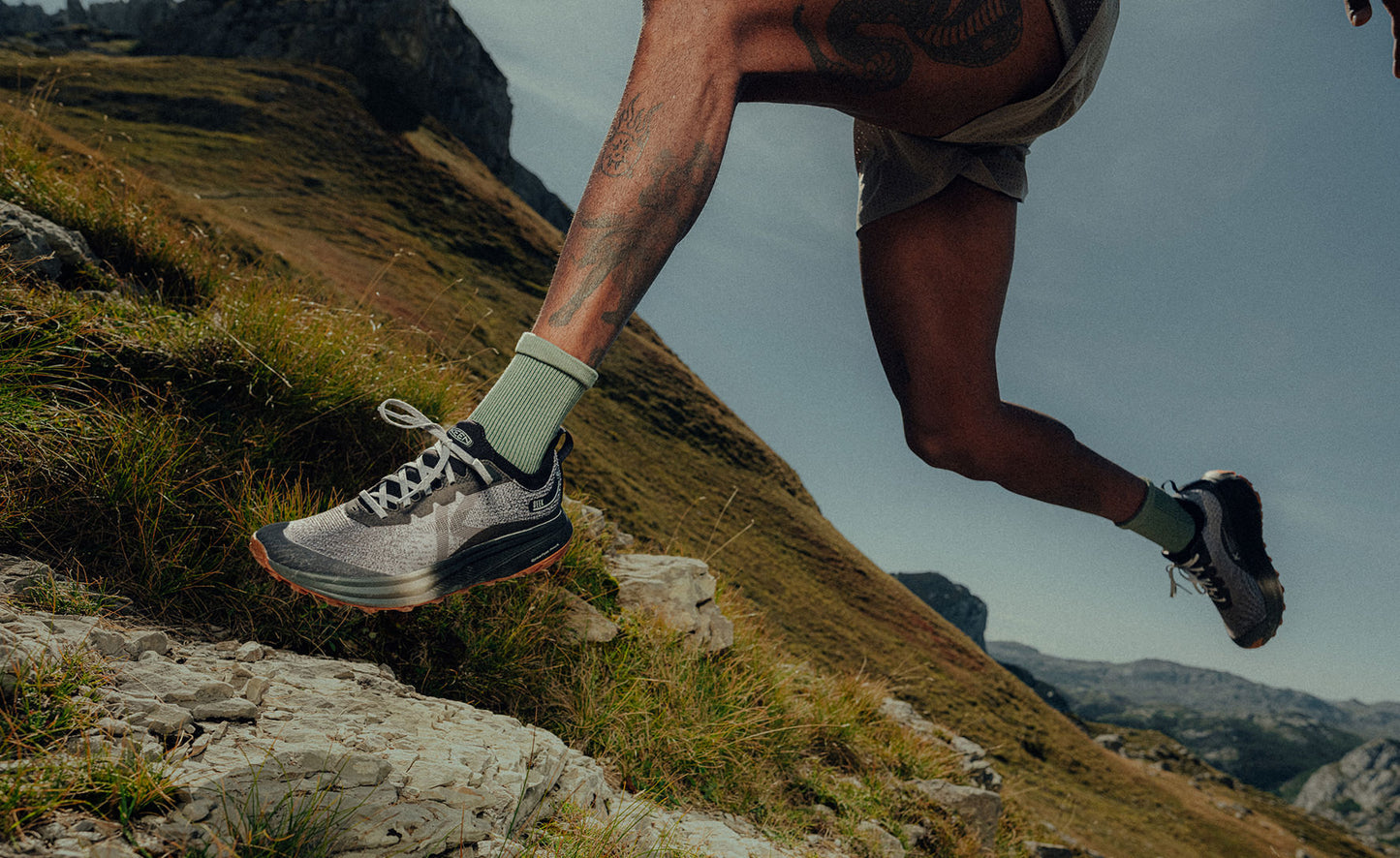 Men's Seek Trail Running Shoe Black/Magnet | Keen Outlet