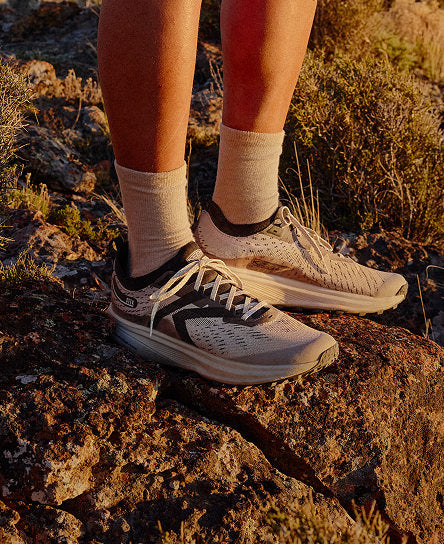 Men's Seek Trail Running Shoe Black/Sunset Sand / Keen For sale