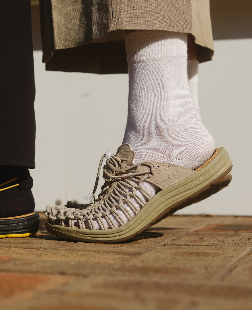 All Gender UNEEK II Convertible Safari/Cornstalk | Keen Discount