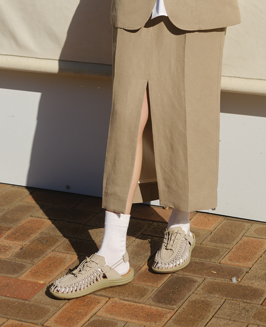 All Gender UNEEK II Convertible Pale Lilac/Plaza Taupe / Keen For sale