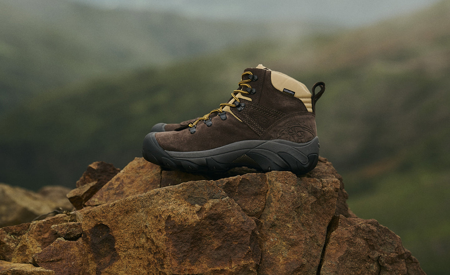 Women's Pyrenees Waterproof Hiking Boot x Mountain Research Mountain Research Brown / Keen Online