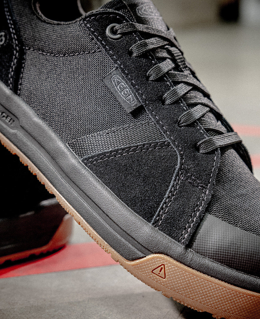 Women's Kenton Work Shoe (Carbon Toe) Black/Gum / Keen For sale